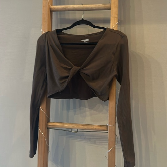 Garage Tops - BROWN TWIST CROP TOP